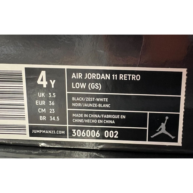 Air Jordan 11 Retro Low (GS) Black /Zest - White - 306006 002 Youth size 4